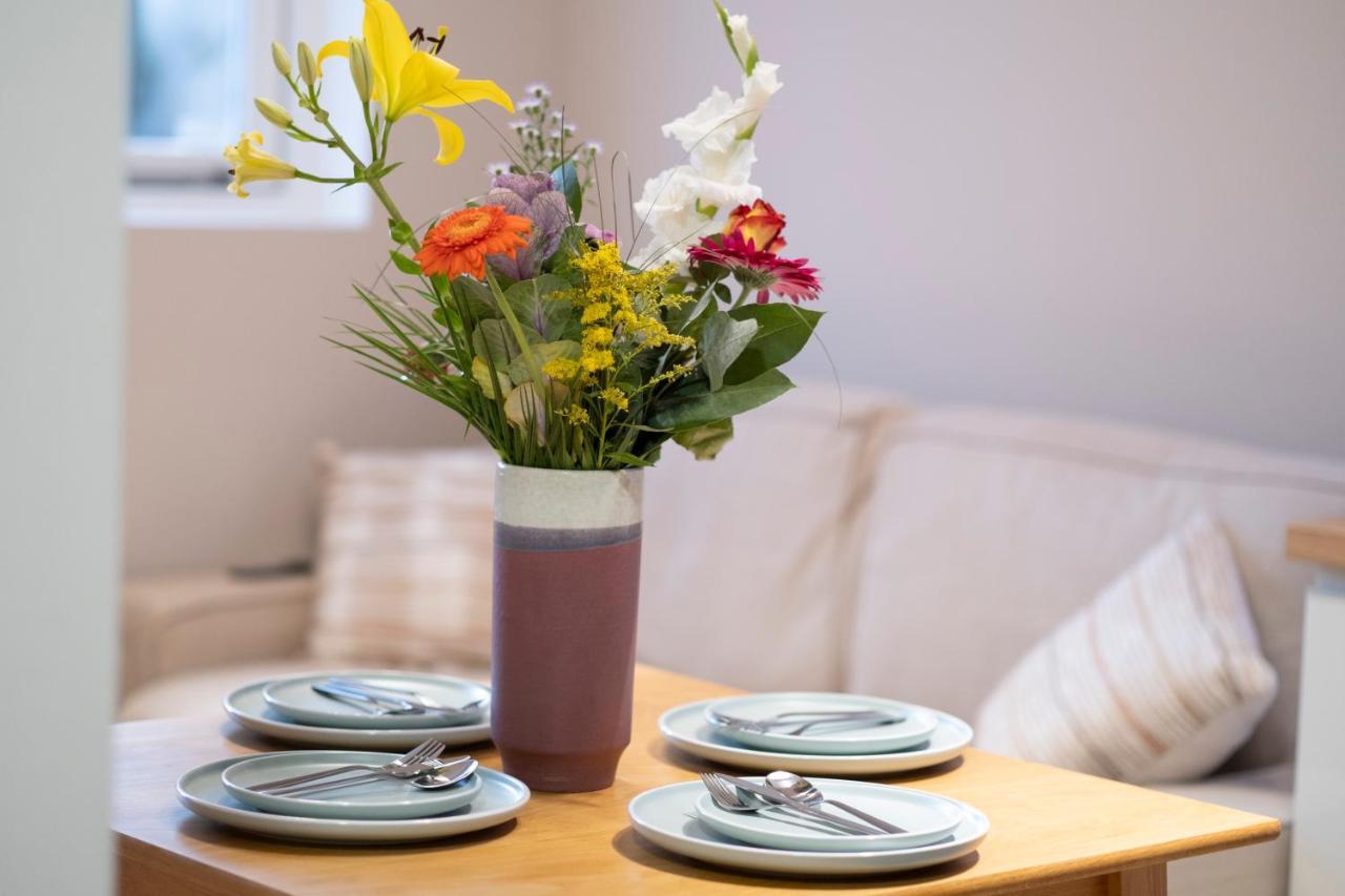 Cozy Apartment Near Amsterdam ヒルフェルスム エクステリア 写真
