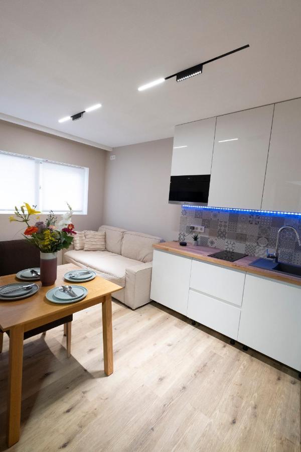 Cozy Apartment Near Amsterdam ヒルフェルスム エクステリア 写真